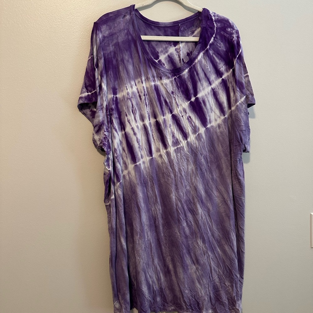 LIVI Active by Lane Bryant Purple White Tie-Dye Short Sleeve Shirt Size 30/32